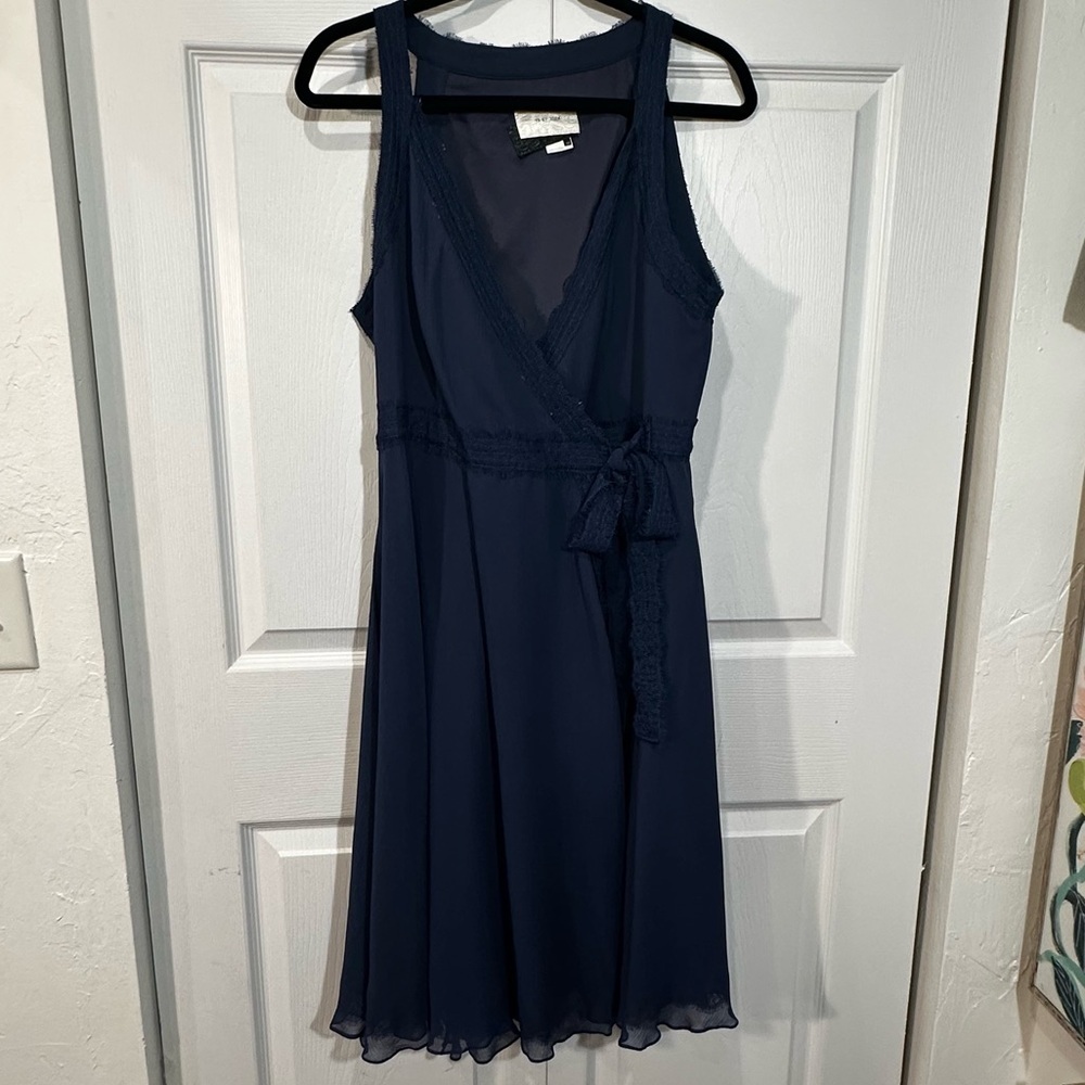 Va Et Vien for BHLDN Anthropologie Navy Blue 100% Silk Lace Wrap Dress Size 10